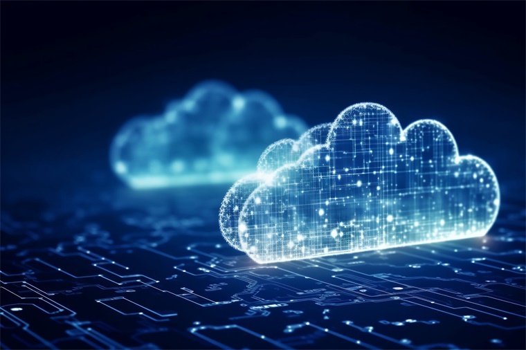 更加注重大模型的产品化定位与功能分工