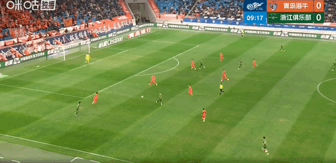 浙江队王钰栋双响助队逆转青岛海牛