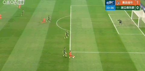 浙江队王钰栋双响助队逆转青岛海牛