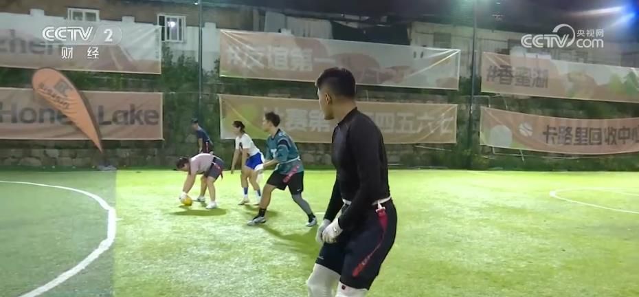 深圳夜间体育消费爆发式增长 球类运动订单量激