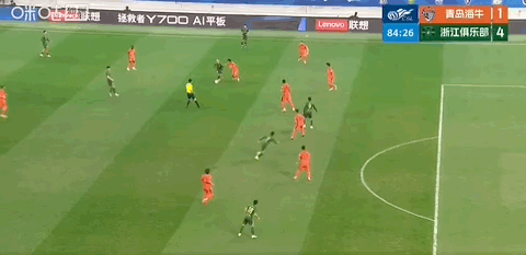 浙江队王钰栋双响助队逆转青岛海牛