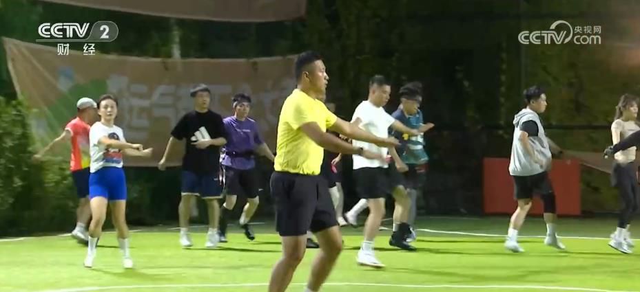 深圳夜间体育消费爆发式增长 球类运动订单量激