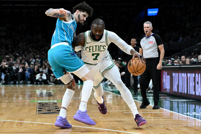 凯尔特人双探花联手制胜 黄蜂四连胜终结