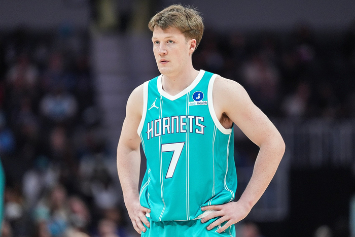 凯尔特人双探花联手制胜 黄蜂四连胜终结